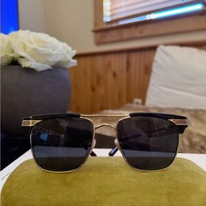 Gucci Black and Gold Square Sunglasses